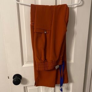 Figs auburn scrub pants